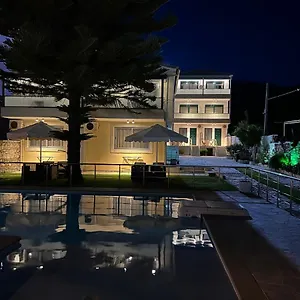 Hotel Dimitri Himarë